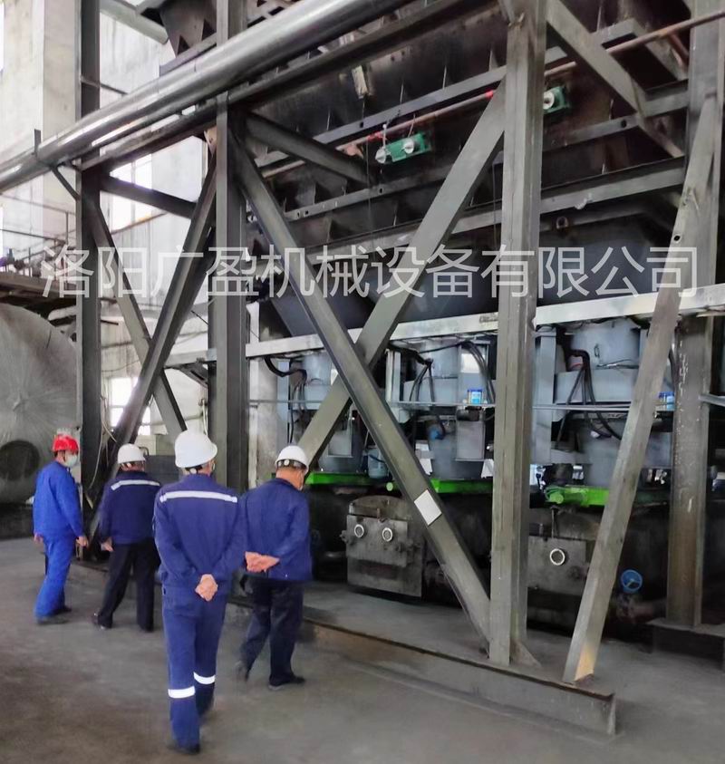 府谷項目煤倉清堵機(jī)安裝調(diào)試完成，運(yùn)行良好！